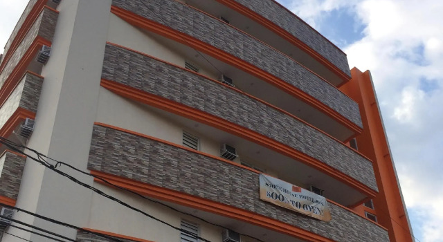 Кровать в общем номере (женский номер) Stone House Hotel Pasay