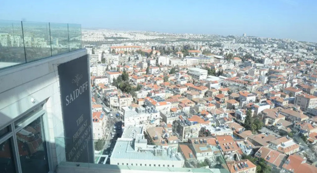 Апартаменты Luxury 4 br/3 bath, city center