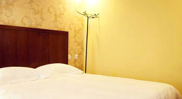 Gong Ti No4 Theme Hotel, Забронировать Отель Пекин район Пекина, рядом с Торговый центр Taikoo Li Sanlitun