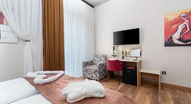 Двухместный номер Premium Hotel Dua Residence