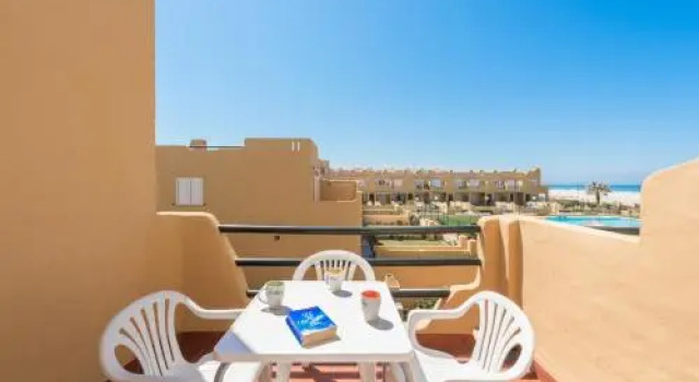 Apartamento Los Lances I, Забронировать Апартаменты/квартира Отели Тарифа с бассейном, рядом с Castillo de Guzmán, Бассейн
