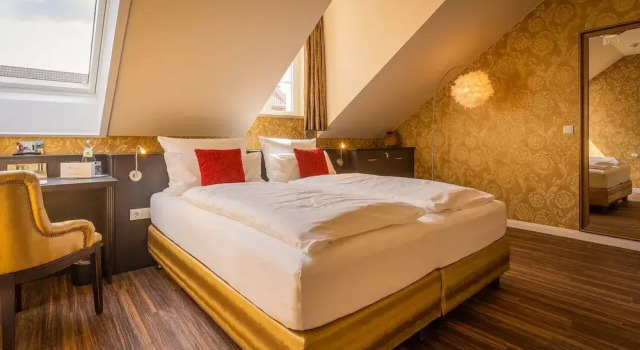 Номер Comfort MOMENTS Boutique Hotel