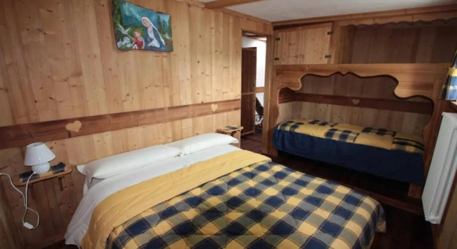 Апартаменты Superior Chambres DHotes Les Fleurs