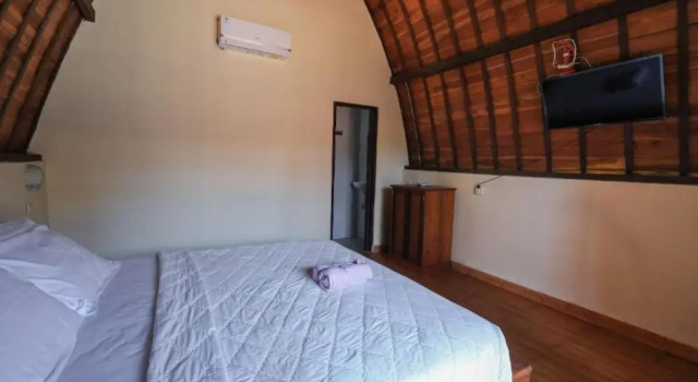 Кровать в общем номере Loka Loka Ubud