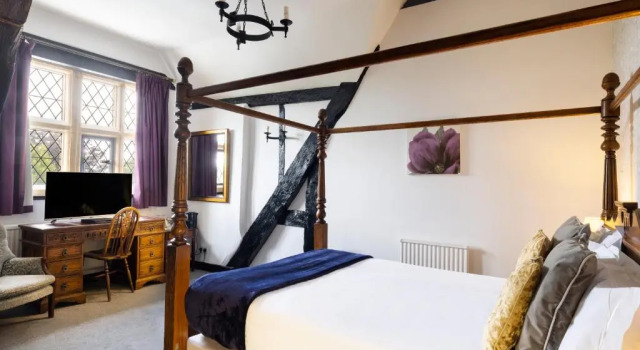 Номер Executive Karma Salford Hall Hotel