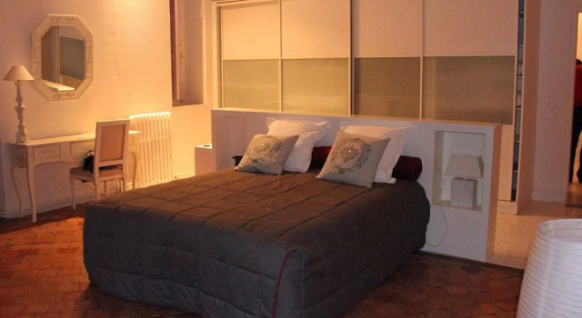 Номер Comfort Hôtel Le Relais Louis XI