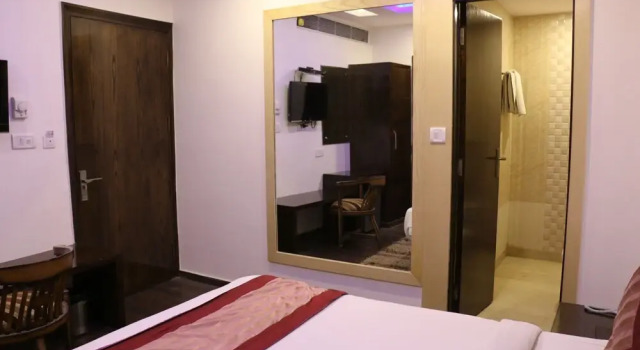 Номер Premium Hotel All Iz Well - Just a min away from New Delhi Railway Station