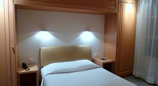 Номер Comfort Hôtel du Vieux Marais