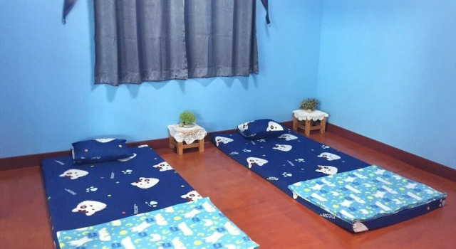 Rub Lom Chom Klong Homestay, Забронировать Отель Чумпхон провинция Чумпхон