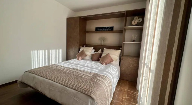 Chambres d’hôtes Le Moment Pour Soi - Mougins, Забронировать Отель Отели Мужен с бассейном, Бассейн