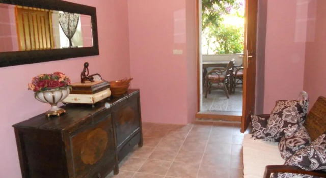 Vila Donna Apartments, Varaa Huoneisto Hotellit Split-Dalmatia pysäköinnillä, Pysäköinti