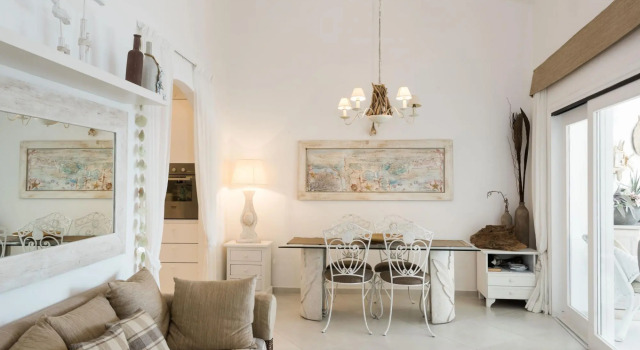 The apartment is located in the first row and directly overlooks the sea, being on the first floor a-S'Abba 81, Book Lejlighed Golfo Aranci Emerald Coast