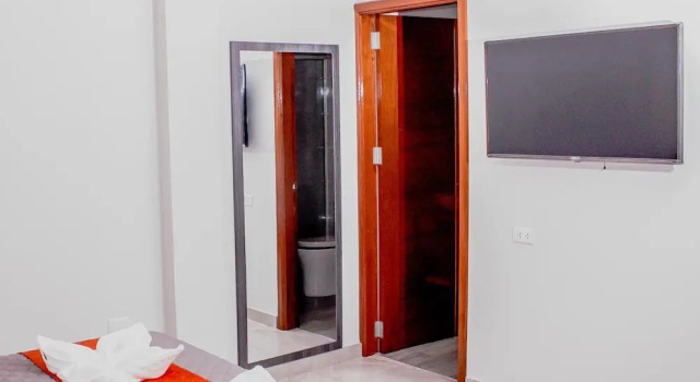 Palm Hotel, Book Hotel Billige hoteller i Tarapoto