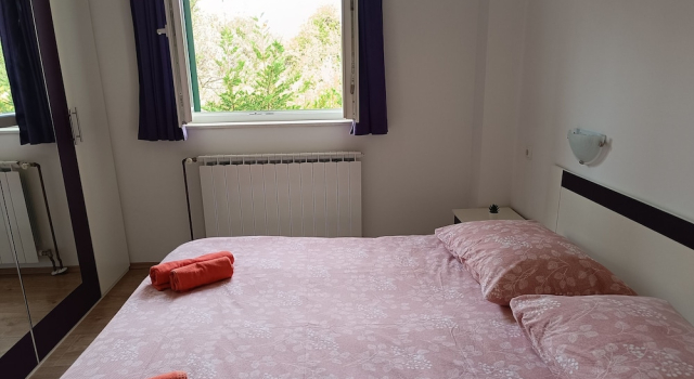Apartments Antonia, Забронировать Апартаменты/квартира Отели Примоштен с бассейном, рядом с Частный Пляж «Виллы Мирьяна», Бассейн