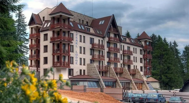 Pearl Lodge Hotel