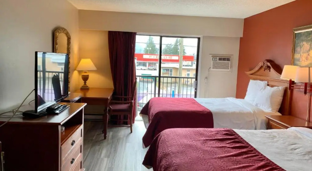 Двухместный номер Deluxe Inn The Mountains, an Ascend Collection Hotel