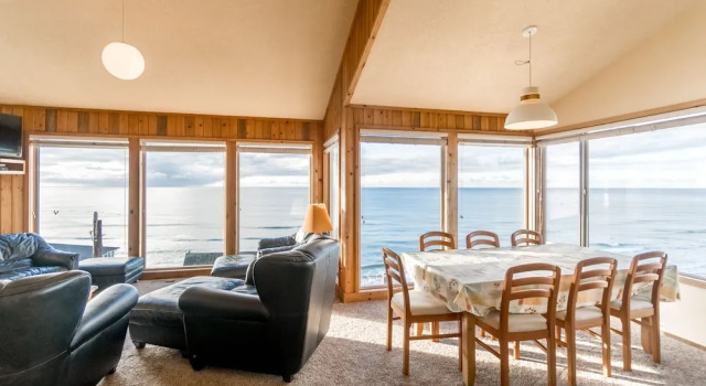 Desantis Beach House, Prenota Casa vacanze Lincoln City 