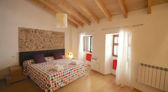 Villa with garden in Esporles, Rezerwuj Willa Hotele w Majorka z parkingiem, Parking