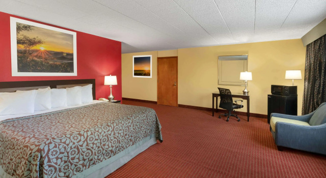 Days Inn by Wyndham Scranton PA