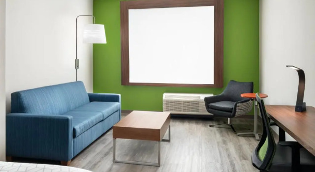 Одноместный люкс Holiday Inn Express & Suites - Odessa I-20 by IHG