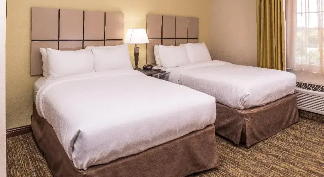 Студия Candlewood Suites - Topeka West by IHG