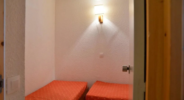 Belle Plagne Studio for 4 People of 28 Mâ², Located in the Resort Center Be541, Забронировать Курортный отель Бель-Плань Ла-Плань-Тарантез
