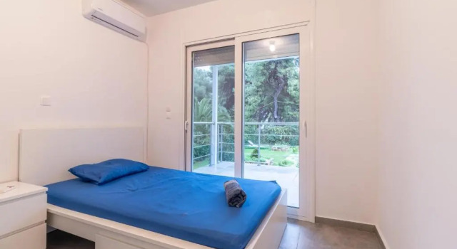 Marvelous, Secluded Villa w/ 3 BR , Pool & Garden, Kavos, Reserva ahora Villa Istmia Corintia