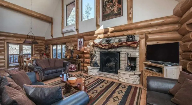 Panther Lodge by Ruidoso Vacation Rentals, Varaa Lomakoti Ruidoso New Mexico