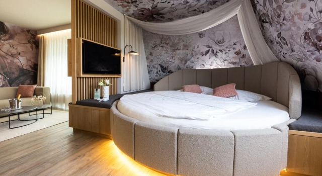Люкс с балконом Hotel Vier Jahreszeiten Loipersdorf
