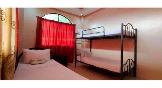 Кровать в общем номере OYO 799 Ddd Habitat Iloilo