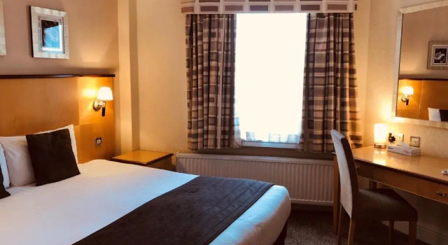 Двухместный номер Standard Royal Hotel