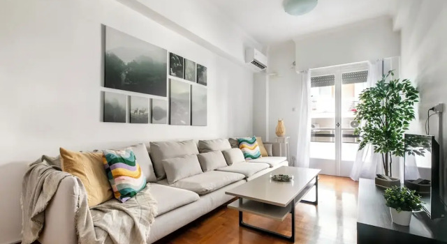 Апартаменты Serenity - 1-BR Apartment in Zografou