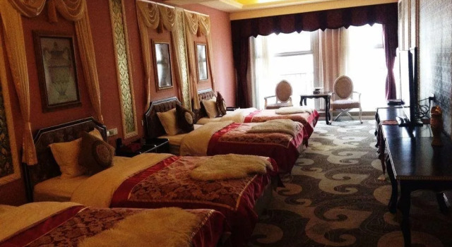 Vegas Cultural Hotel Wanda Plaza Branch, Boek Hotel Hotels in Chengdu met parkeren, Parkeren
