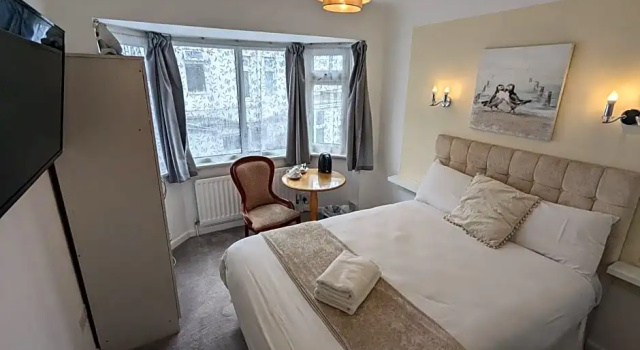 Номер Standard Cecil Court Hotel