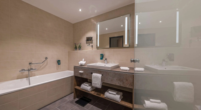 Номер Superior с балконом Park Inn by Radisson Neumarkt