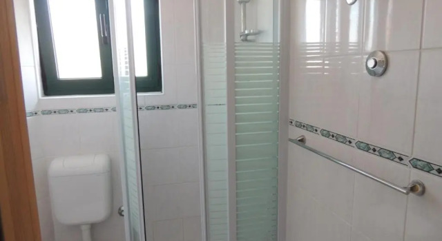 Апартаменты с 2 комнатами с балконом Apartments Suljic - Cash Only Property