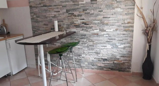 Apartment Tuja, Забронировать Апартаменты/квартира Отели Бродарика с парковкой, Парковка