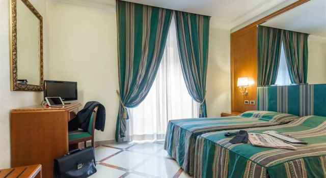 Номер Raeli Hotel Regio