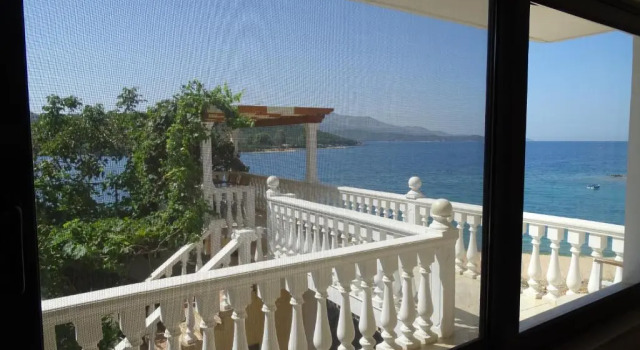 Petros Apartments, Varaa Huoneisto Ksamil Vlorë County