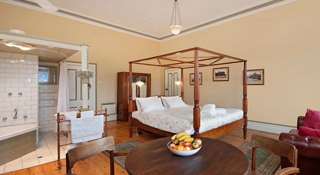 Annesley House, Book Hotel Portland Victoria
