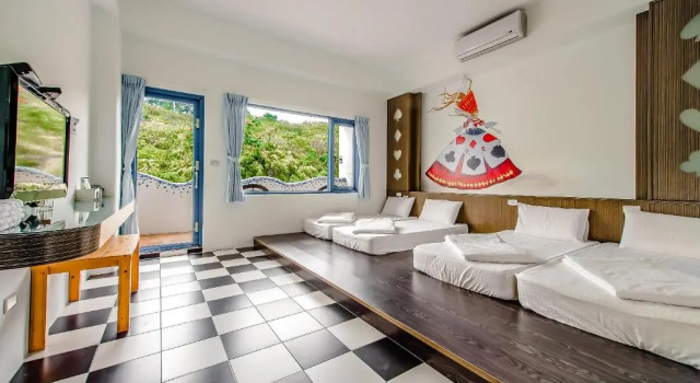 Standard- firedobbelt værelse med altan White Lighthouse B&B