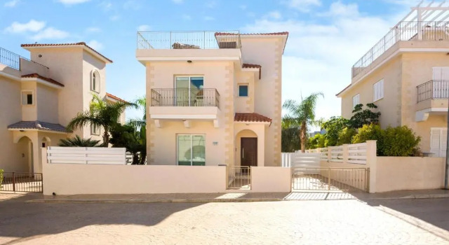Bay View Villa, Varaa Villa Protarás Famagusta