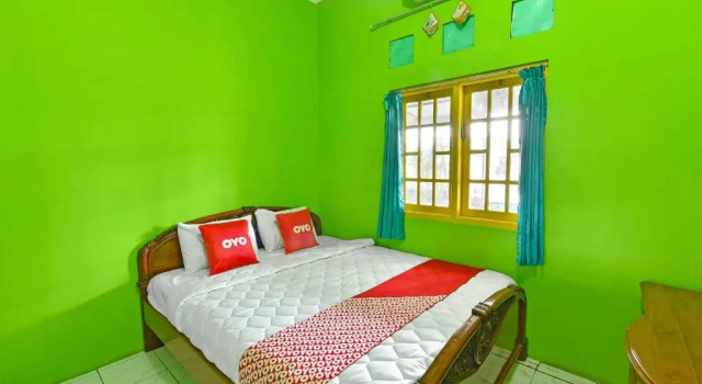 Camera Standard SPOT ON 91357 Hotel Mulyo