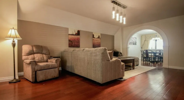 Luxurious 5BR near Las Vegas Strip, Prenota Hotel Hotel a Paradise. con parcheggio, Parcheggio