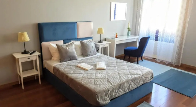 Cool Guesthouse, Varaa Hotelli Hotellit Porto pysäköinnillä, Pysäköinti