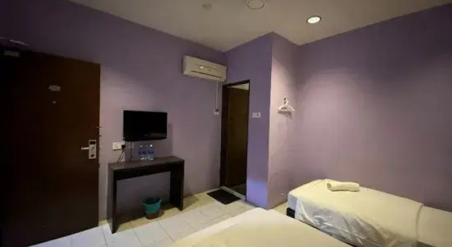 Трёхместный номер Deluxe Swing & Pillows at Bary Inn, KLIA Transit