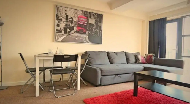 Апартаменты с балконом Harley Serviced Apartments - West Point