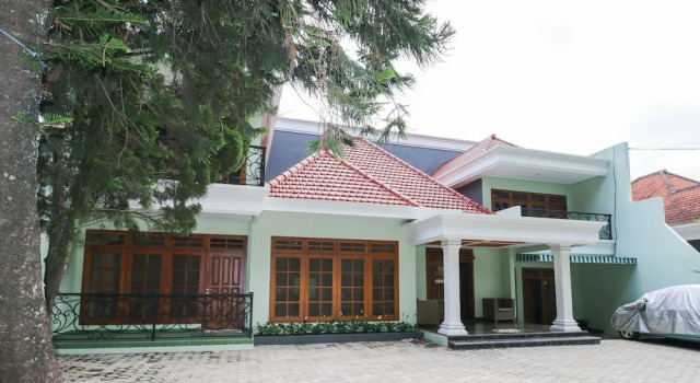 Airy Syariah Klojen Jakarta 32 Malang, Rezerwuj Hotel Hotele 3-gwiazdkowe w Malang, w pobliżu Universitas Brawijaya Malang, 3*