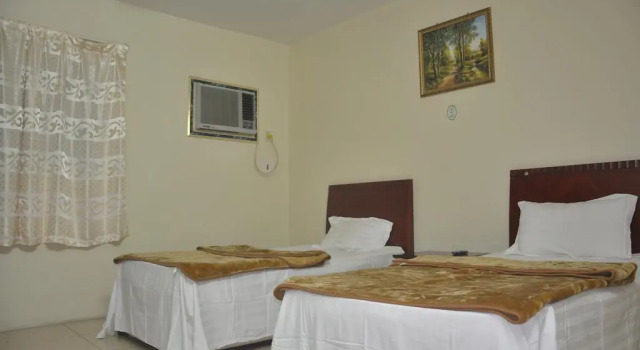Al Buainain Apartments-Al Madrasah Hotel, Book Apartment Al Jubail Eastern Province