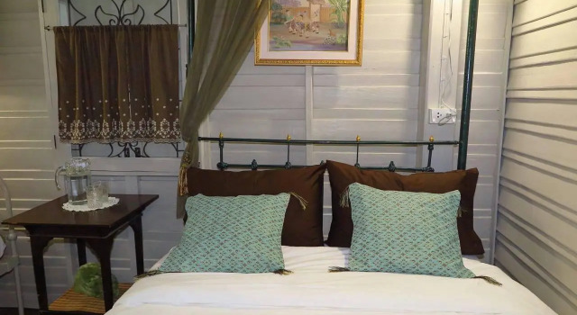 Siri Suvan @ Rambuttri Guest House(ศิริสุวรรณ แอท รามบุตรี เกสท์เฮาส์)